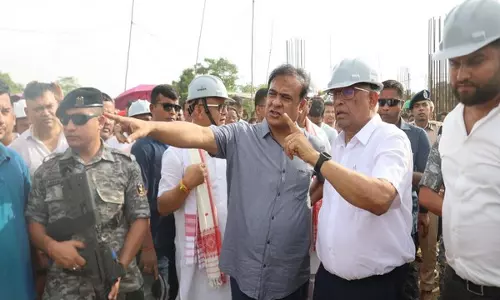 CM ने शिवसागर में रंग घर के सौंदर्यीकरण कार्य और ONGC के गैस ब्लोआउट क्षेत्र का जायजा लिया CM ने शिवसागर में रंग घर के सौंदर्यीकरण कार्य और ONGC के गैस ब्लोआउट क्षेत्र का जायजा लिया