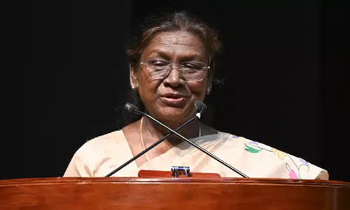 राष्ट्रपति मुर्मू का यूपी दौरा, गोरखपुर एम्स के दीक्षांत समारोह में होंगी शामिल राष्ट्रपति मुर्मू का यूपी दौरा, गोरखपुर एम्स के दीक्षांत समारोह में होंगी शामिल