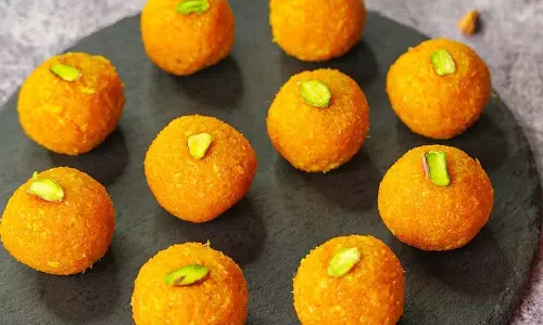 Mango Coconut Laddu:  इस आम के मौसम में कुछ नया चखना चाहते हैं तो ये है बेहतरीन ऑप्शन