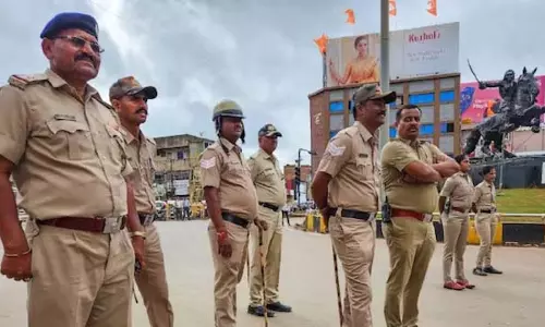 UP : अगवा दलित लड़की, धर्म परिवर्तन कर आतंकी गतिविधियों में शामिल