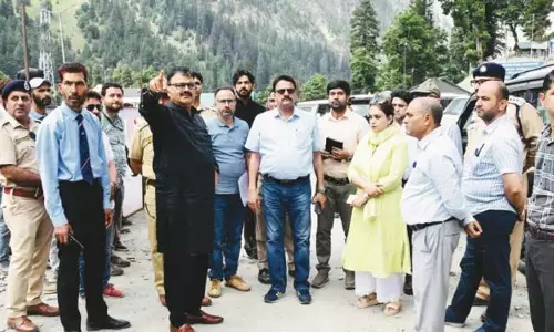 मंत्री जावेद राणा ने गंदेरबल में अमरनाथ यात्रा व्यवस्था की समीक्षा की