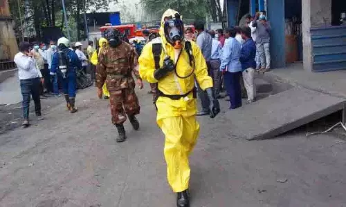 Patancheru रासायनिक संयंत्र में विस्फोट से कई लोगों के मारे जाने की आशंका, दर्जनों घायल