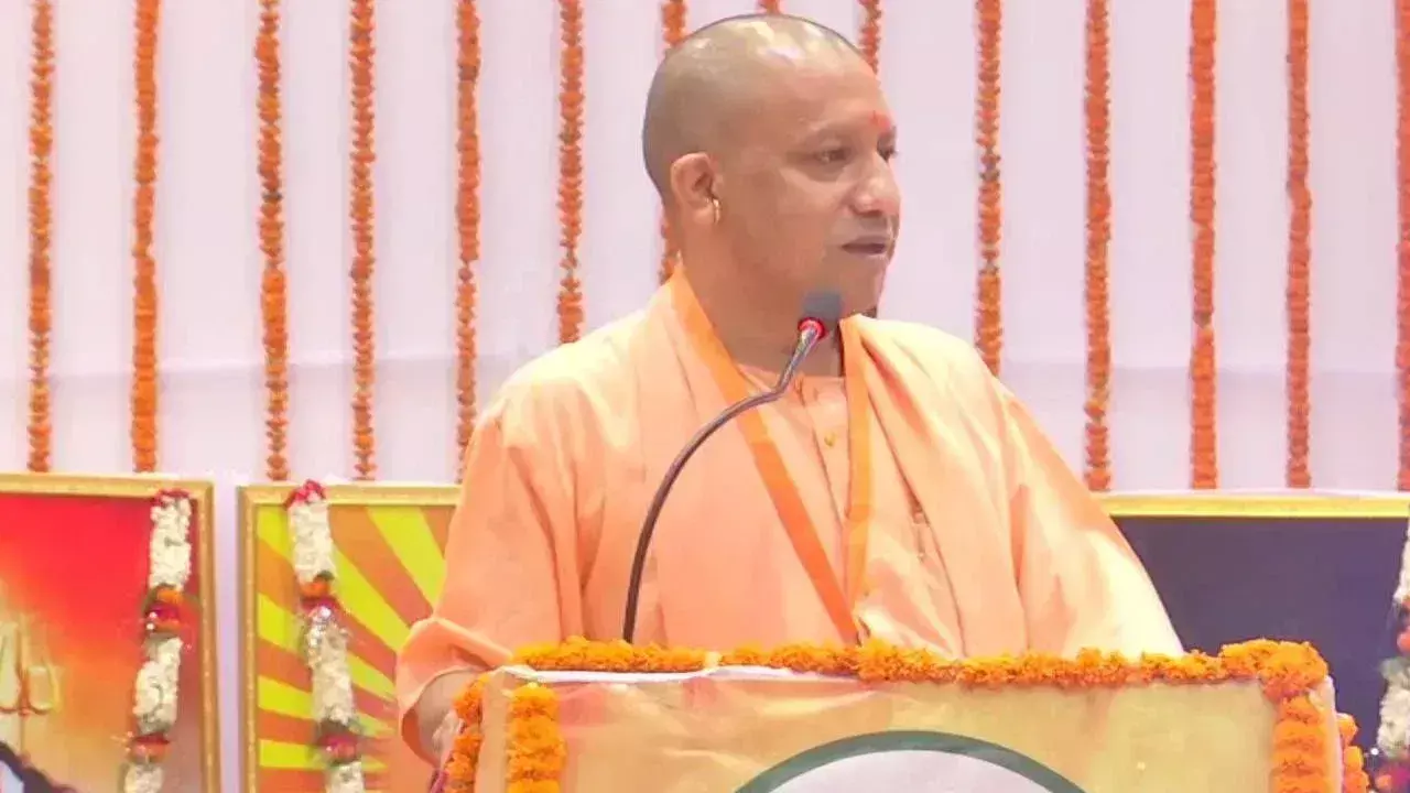 Lucknow: IVRI की उपलब्धियों की सीएम योगी ने की सराहना Lucknow: IVRI की उपलब्धियों की सीएम योगी ने की सराहना