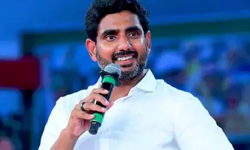 सरकारी स्कूलों पर विचार जगाने वाले मास्टर को बधाई: Minister Lokesh सरकारी स्कूलों पर विचार जगाने वाले मास्टर को बधाई: Minister Lokesh