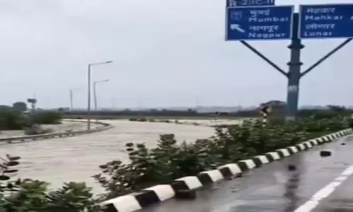 क्या समृद्धि महामार्ग बन गया नदी?