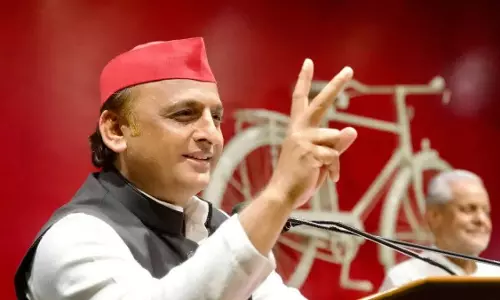 Lucknow: जन्मदिन पर भेंट नहीं, समाजवादी स्मारक के लिए करें योगदान: अखिलेश यादव