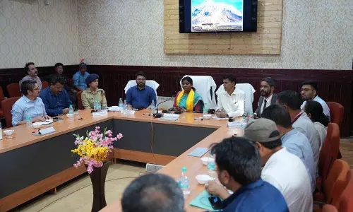 Ladakh में अनुसूचित जनजातियों के लिए कल्याणकारी योजनाओं की समीक्षा की
