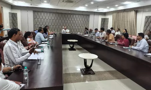 Khairthal-Tijara: जिला स्तरीय विवाद एवं शिकायत निवारण तंत्र की बैठक का हुआ आयोजन Khairthal-Tijara: जिला स्तरीय विवाद एवं शिकायत निवारण तंत्र की बैठक का हुआ आयोजन