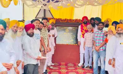 मंत्री ने Patti में प्रमुख सड़क का शिलान्यास किया मंत्री ने Patti में प्रमुख सड़क का शिलान्यास किया