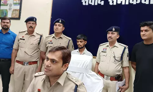 BREAKING: छत्तीसगढ़ में सबसे बड़ा ब्राउन शुगर सरगना करन बिंद बिहार से गिरफ्तार BREAKING: छत्तीसगढ़ में सबसे बड़ा ब्राउन शुगर सरगना करन बिंद बिहार से गिरफ्तार