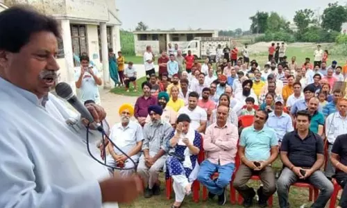 भाजपा की छद्म सरकार जम्मू-कश्मीर में पूरी तरह विफल साबित हुई: Bhalla भाजपा की छद्म सरकार जम्मू-कश्मीर में पूरी तरह विफल साबित हुई: Bhalla