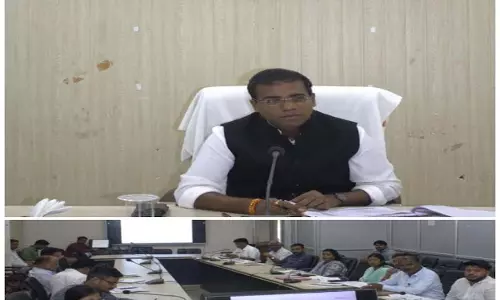 कलेक्टर डॉ संजय कन्नौजे ने विभिन्न विभागों के साथ लिया बैठक कलेक्टर डॉ संजय कन्नौजे ने विभिन्न विभागों के साथ लिया बैठक
