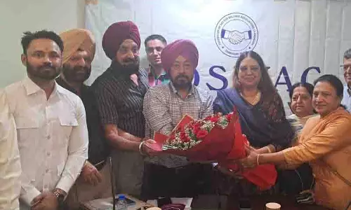 निवासियों के संगठन ने Chandigarh के मेयर के समक्ष मुद्दे उठाए निवासियों के संगठन ने Chandigarh के मेयर के समक्ष मुद्दे उठाए