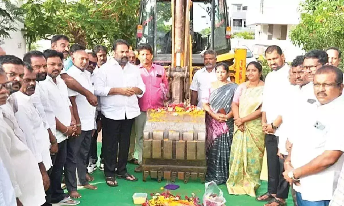 Andhra: राजनीति से परे विकास गतिविधियों का समर्थन करें