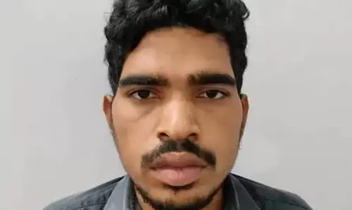 CG: फरार एससी/एसटी एक्ट का आरोपी गिरफ्तार CG: फरार एससी/एसटी एक्ट का आरोपी गिरफ्तार