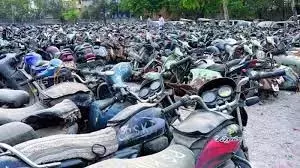 Andhra: घेराबंदी और तलाशी अभियान के दौरान 29 बाइक जब्त Andhra: घेराबंदी और तलाशी अभियान के दौरान 29 बाइक जब्त