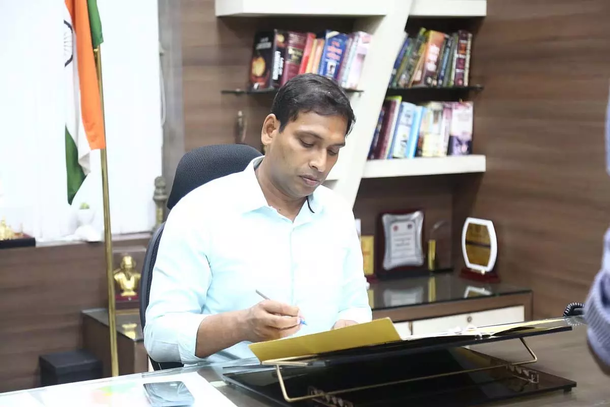 किसानों के लिए गुणवत्तापूर्ण बीज और उर्वरक सुनिश्चित करें: Indore Collector किसानों के लिए गुणवत्तापूर्ण बीज और उर्वरक सुनिश्चित करें: Indore Collector