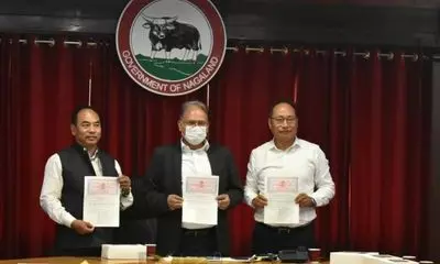 Naga Students संघ ने टैक्सी ऑपरेटरों से यात्रियों के आईएलपी की पुष्टि करने का आग्रह किया Naga Students संघ ने टैक्सी ऑपरेटरों से यात्रियों के आईएलपी की पुष्टि करने का आग्रह किया