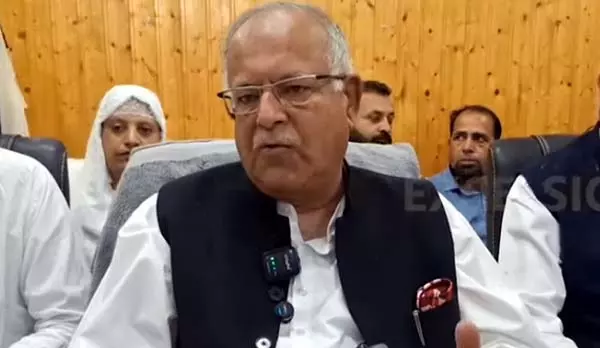 केंद्र सरकार राज्य का दर्जा बहाल करने की कोई वास्तविक मंशा नहीं दिखा रही: Karra केंद्र सरकार राज्य का दर्जा बहाल करने की कोई वास्तविक मंशा नहीं दिखा रही: Karra