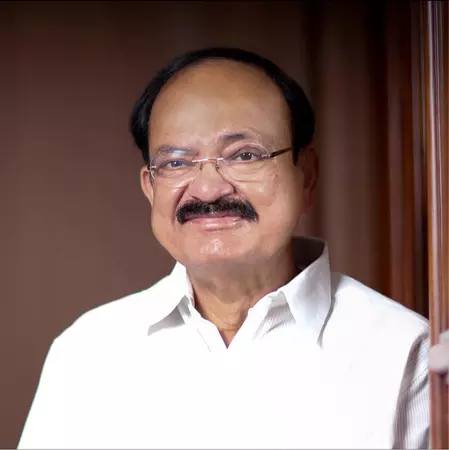 वेंकैया नायडू के जन्मदिन पर अमित शाह और नितिन गडकरी समेत कई नेताओं ने दी बधाई वेंकैया नायडू के जन्मदिन पर अमित शाह और नितिन गडकरी समेत कई नेताओं ने दी बधाई