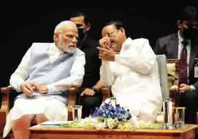 वेंकैया नायडू की जनसेवा और वंचितों को सशक्त बनाने की प्रतिबद्धता अनुकरणीय है: पीएम मोदी वेंकैया नायडू की जनसेवा और वंचितों को सशक्त बनाने की प्रतिबद्धता अनुकरणीय है: पीएम मोदी