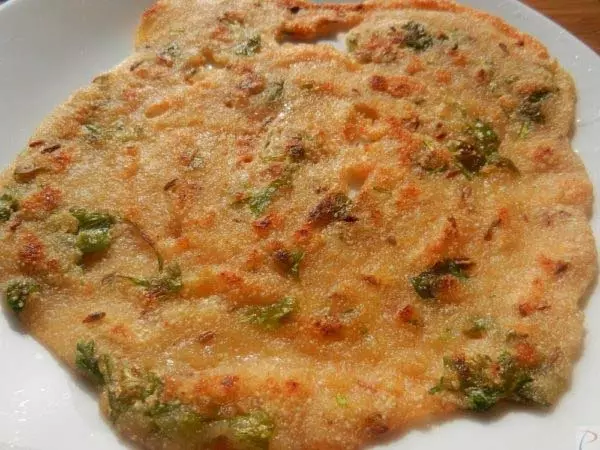 Sooji Chilla Recipe: सब्जियों से भरपूर और स्वाद में लाजवाब, ट्राई करें वेज रवा चीला Sooji Chilla Recipe: सब्जियों से भरपूर और स्वाद में लाजवाब, ट्राई करें वेज रवा चीला