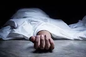 MP News: नर्मदा घाट पर पूजा करने गई महिला का शव सहस्त्रधारा में मिला, जांच में जुटी पुलिस MP News: नर्मदा घाट पर पूजा करने गई महिला का शव सहस्त्रधारा में मिला, जांच में जुटी पुलिस