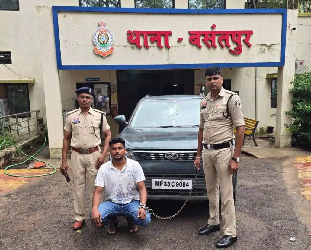 राजनादगांव में गोलीकांड को अंजाम देने वाला बदमाश एमपी से अरेस्ट राजनादगांव में गोलीकांड को अंजाम देने वाला बदमाश एमपी से अरेस्ट