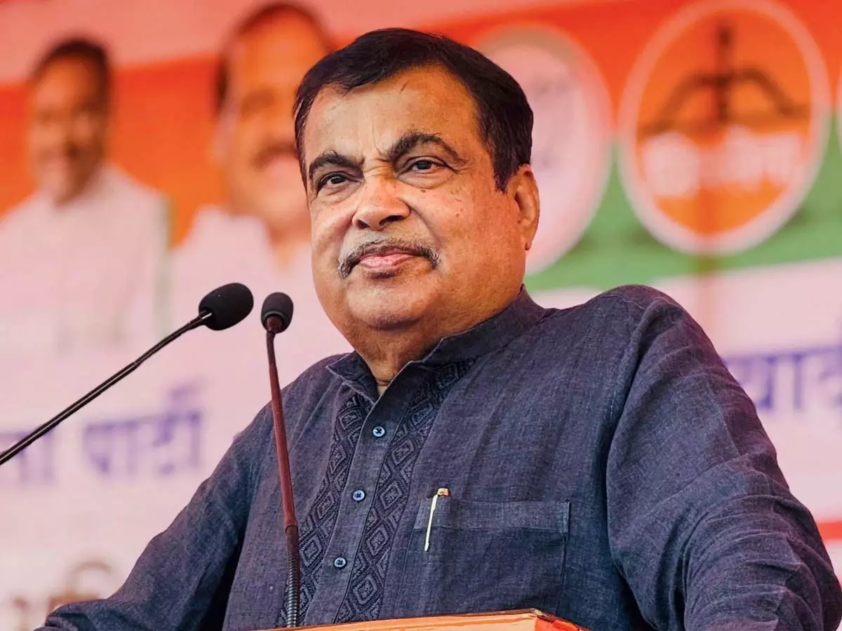 NHAI अधिकारी पर हमला, नितिन गडकरी भड़के NHAI अधिकारी पर हमला, नितिन गडकरी भड़के