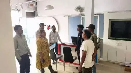 जिले में सड़क व सड़क जैसी परिस्थिति में रहने वाले बच्चों का किया गया सर्वेक्षण जिले में सड़क व सड़क जैसी परिस्थिति में रहने वाले बच्चों का किया गया सर्वेक्षण