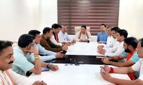 Sat Sharma ने जन संपर्क, युवा एवं महिला सशक्तिकरण पर जोर दिया