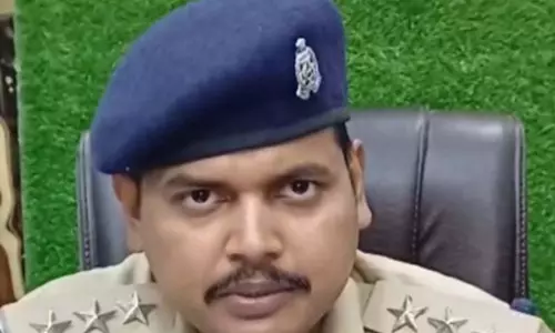 मनचले की तलाश में पुलिस ने 50 से अधिक CCTV फुटेज खंगाले, दबोचा गया