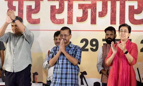 केजरीवाल ने मोदी पर राजधानी के गरीबों को धोखा देने का आरोप लगाया