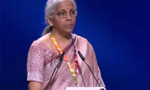वित्त मंत्री सीतारमण ने स्पेन में FFD4 सम्मेलन में भारत के सुधार और निवेश पर जोर दिया