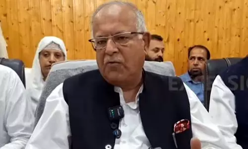 केंद्र सरकार राज्य का दर्जा बहाल करने की कोई वास्तविक मंशा नहीं दिखा रही: Karra केंद्र सरकार राज्य का दर्जा बहाल करने की कोई वास्तविक मंशा नहीं दिखा रही: Karra
