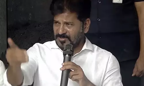 तेलंगाना केमिकल फैक्ट्री विस्फोट में 34 लोगों की मौत: CM Reddy ने घटनास्थल का दौरा किया, विस्तृत रिपोर्ट मांगी तेलंगाना केमिकल फैक्ट्री विस्फोट में 34 लोगों की मौत: CM Reddy ने घटनास्थल का दौरा किया, विस्तृत रिपोर्ट मांगी