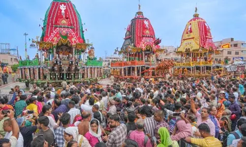 रथ यात्रा: पुरी भगदड़ की प्रशासनिक जांच शुरू रथ यात्रा: पुरी भगदड़ की प्रशासनिक जांच शुरू