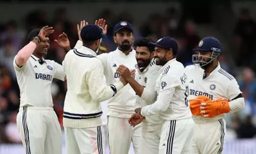 रवि शास्त्री की सलाह, टेस्ट सीरीज में वापसी के लिए टीम इंडिया तुरंत करे पलटवार