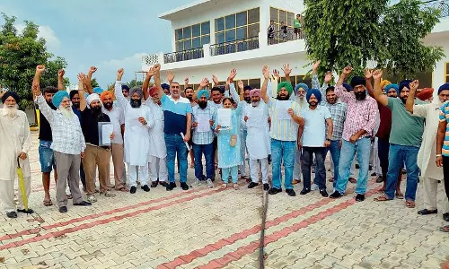 Punjab :  मोहाली के गांवों में किसानों ने भूमि अधिग्रहण से किया इनकार