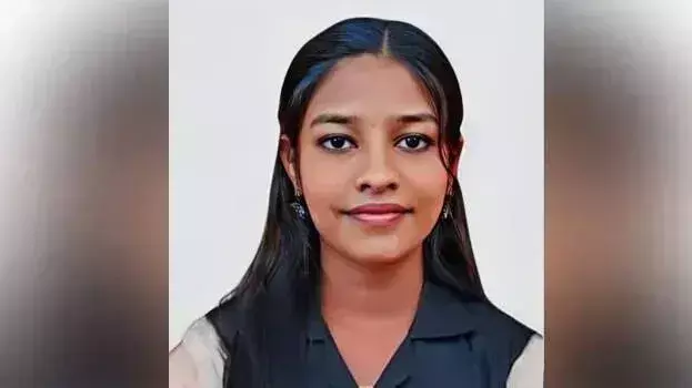 Kerala: तिरुवनंतपुरम में खुद को आग लगाने वाली लड़की की मौत