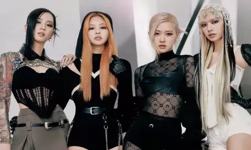 क्या BLACKPINK के नए गाने का नाम Do Not Jump है?