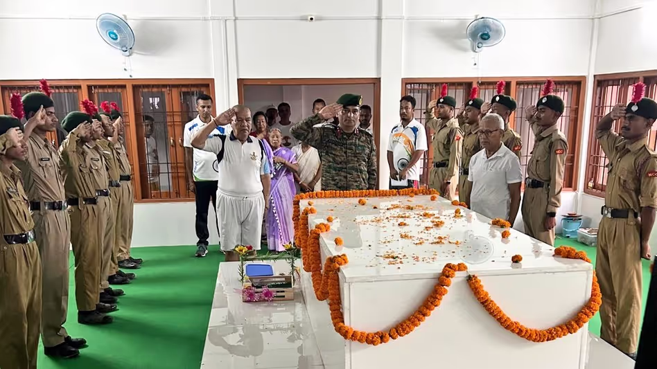गोगोई की शहादत का सम्मान करते हुए खुमताई में स्मारक दौड़ का आयोजन किया गोगोई की शहादत का सम्मान करते हुए खुमताई में स्मारक दौड़ का आयोजन किया