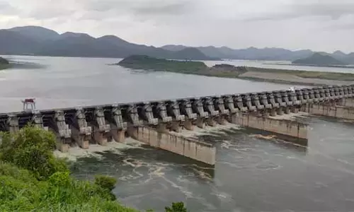 Andhra : पोलावरम परियोजना में गोदावरी का जल स्तर धीरे-धीरे बढ़ रहा