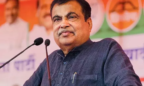 NHAI अधिकारी पर हमला, नितिन गडकरी भड़के NHAI अधिकारी पर हमला, नितिन गडकरी भड़के