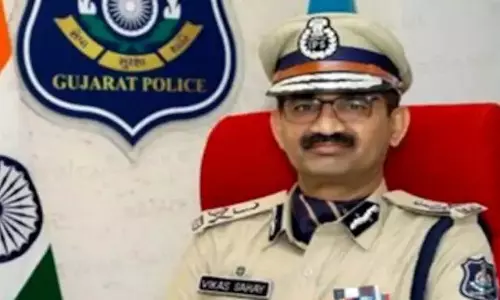 Gujarat के डीजीपी को ‘सेवानिवृत्ति के दिन’ 6 महीने का सेवा विस्तार मिला