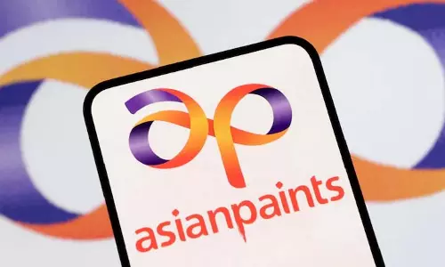 CCI ने प्रभुत्वशाली स्थिति के कथित दुरुपयोग के लिए एशियन पेंट्स के खिलाफ जांच के आदेश दिए CCI ने प्रभुत्वशाली स्थिति के कथित दुरुपयोग के लिए एशियन पेंट्स के खिलाफ जांच के आदेश दिए