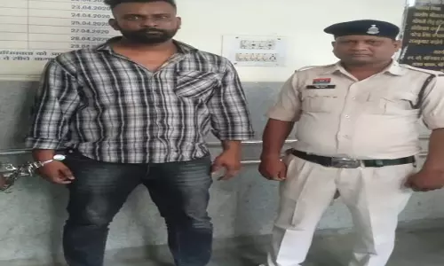 गवाही से रोकने की धमकी देने वाला फरार आरोपी मनीष सिंह गिरफ्तार गवाही से रोकने की धमकी देने वाला फरार आरोपी मनीष सिंह गिरफ्तार