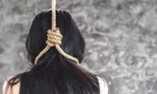 Palamu: फंदे से झूलता मिला महिला का शव, जांच में जुटी पुलिस