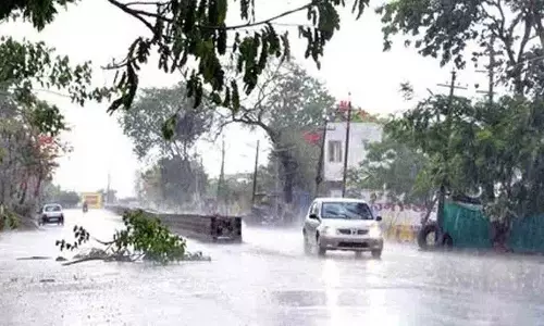 राज्य में अगले चार दिनों तक बारिश की संभावना.. हैदराबाद मौसम विज्ञान केंद्र ने की घोषणा