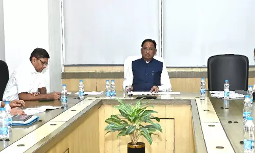 कला को सम्मान और कारीगरों की समृद्धि हमारी प्राथमिकता: CM साय कला को सम्मान और कारीगरों की समृद्धि हमारी प्राथमिकता: CM साय